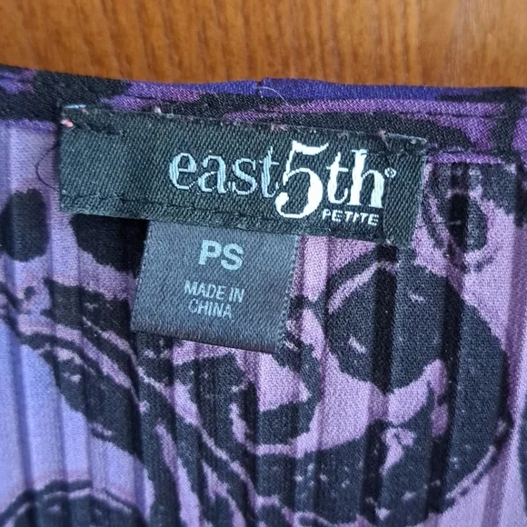 Blouse - Picture 2 of 4